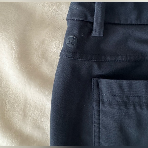Lululemon navy pants 36” in EUC - Picture 1 of 7